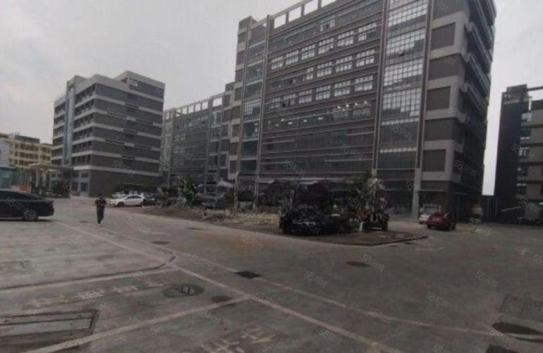 清溪标准厂房二楼150平主线到车间，有地坪漆，层高5米