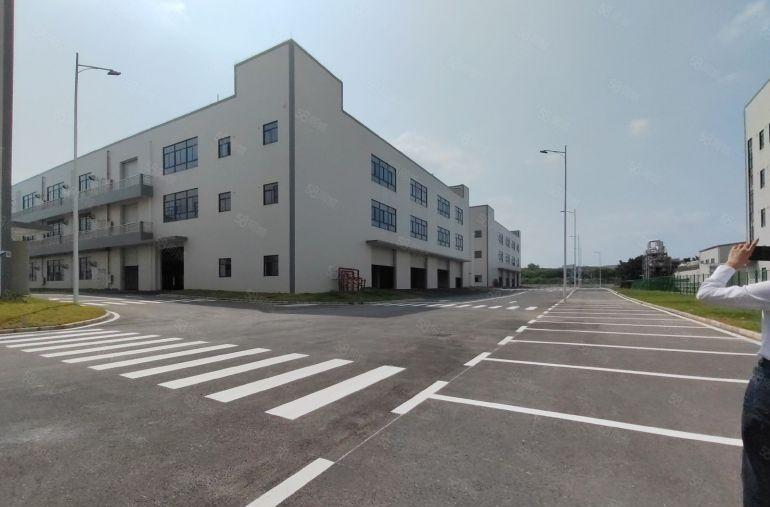 东莞清溪三中新出标准一楼3000平低价厂房出租可分租