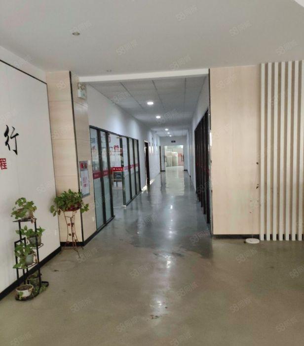 横沥一手房东大路边独栋2层带装修厂房，无转让费出租