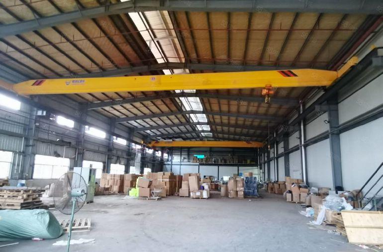 东莞独院厂房滴水9.5米带航车 实际面积租16元 现成办公室