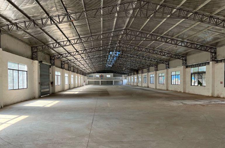 桥头靠近惠州新出底价出租单一钢结构2500平米，超大空地