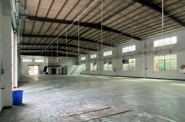 （出租）8元价格可谈桥头原房东单一层3000平滴水12米带航