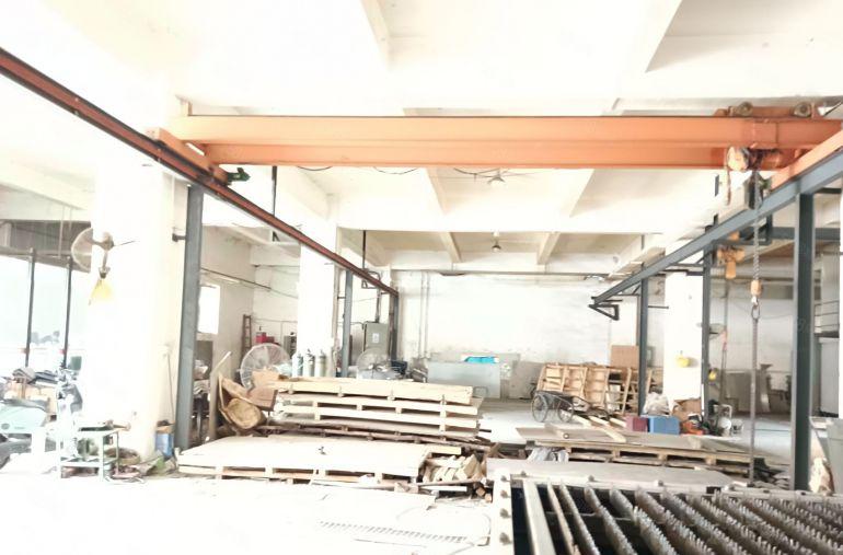 桥头原房东厂房800平方出租一楼带现成装修办公室行水电到车间