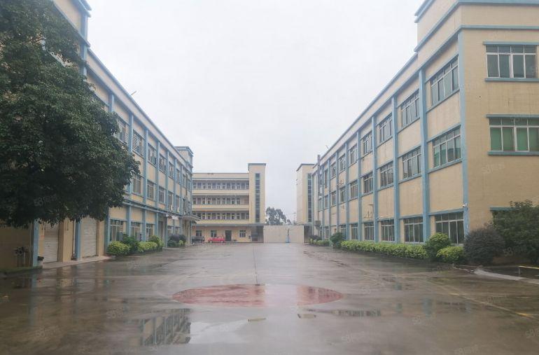 茶山靠近松山湖原房东超漂亮空地超大独院厂房12200方出租