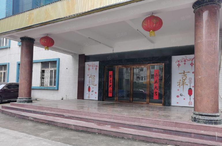 茶山卢屋一楼1360平米厂房出租现成装修低价出租