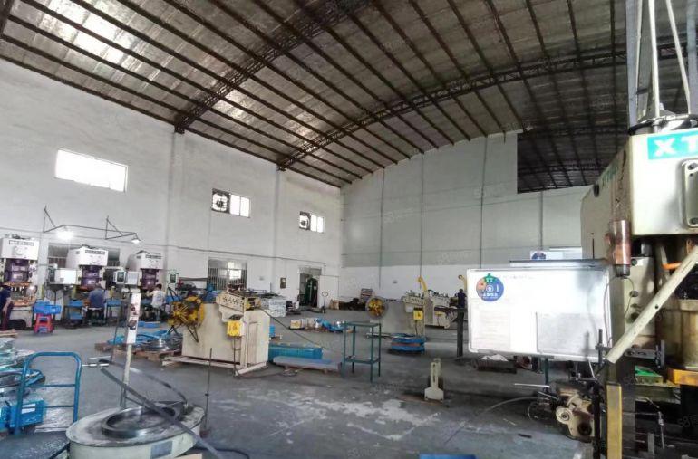 石排庙边王工业大道边原房东标准单一层钢构铁皮房低价出租