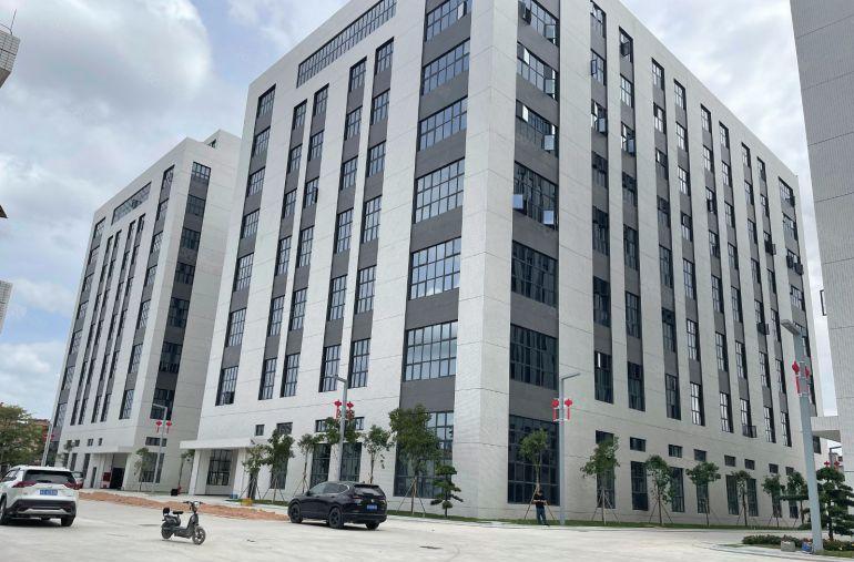 中堂电商仓库2000平全新厂房实际面积出租，交通方便。