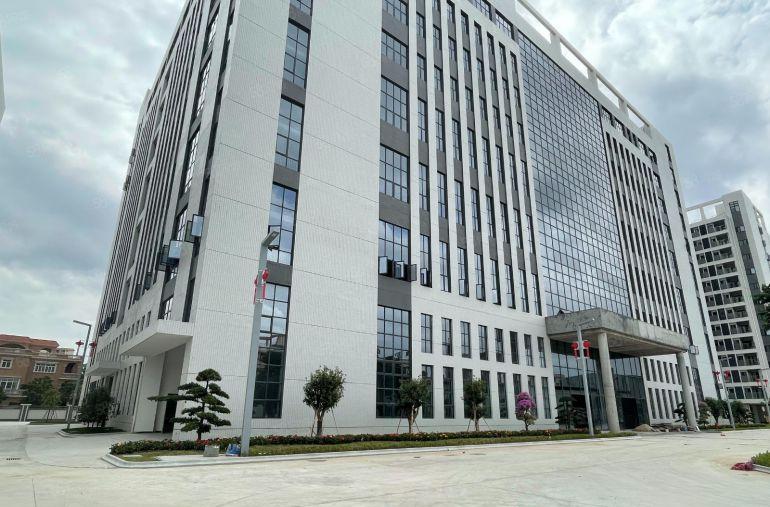 中堂电商仓库2000平全新厂房实际面积出租，交通方便。