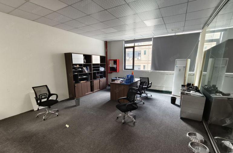 福永地铁站原房东2200平米精装修厂房仓库低价出租拎包入驻