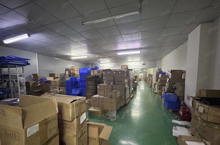 福永原房东红本厂房出租1500带精装修整层可分租500平起