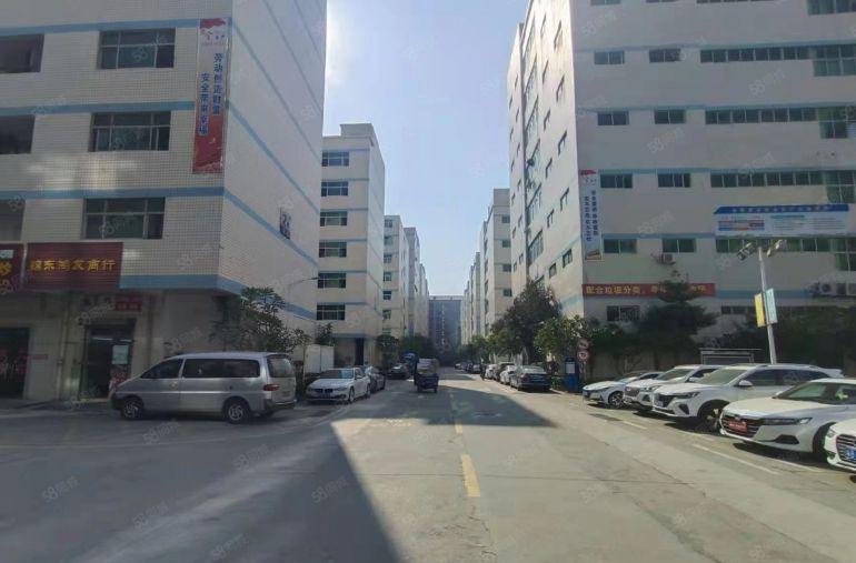 福永塘尾地铁口工业园区楼上精装修2250平出租办公研发设备等