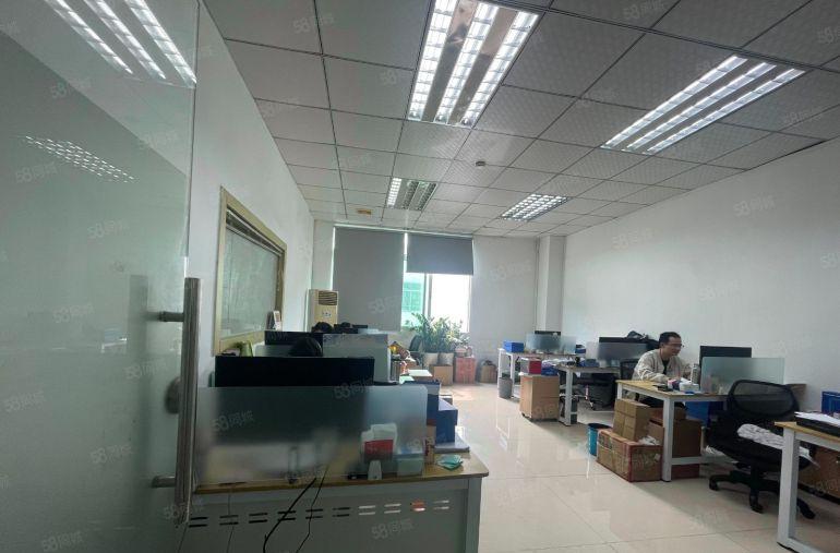 西乡固戍，原房东直租，单层面积1200平厂房出租，使用率高