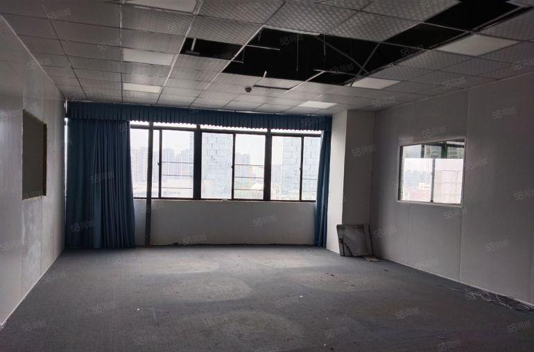 西乡鹤洲桥底附近楼上精装修1150平，有办公室！天花吊顶