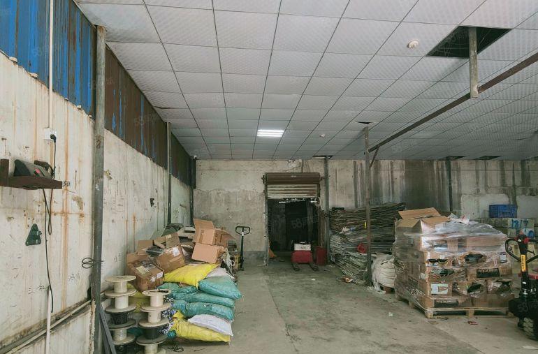 租23元每平零公摊！一楼钢构300平临主干道货车出入无忧