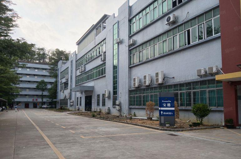 16元平石岩上屋地铁站附近独院厂房出租8000平米200起