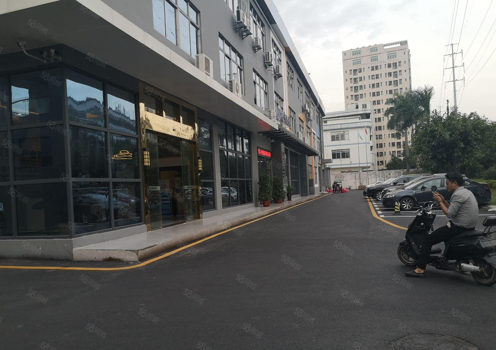 福永桥头地铁口附近楼上1000平方带装修厂房招租