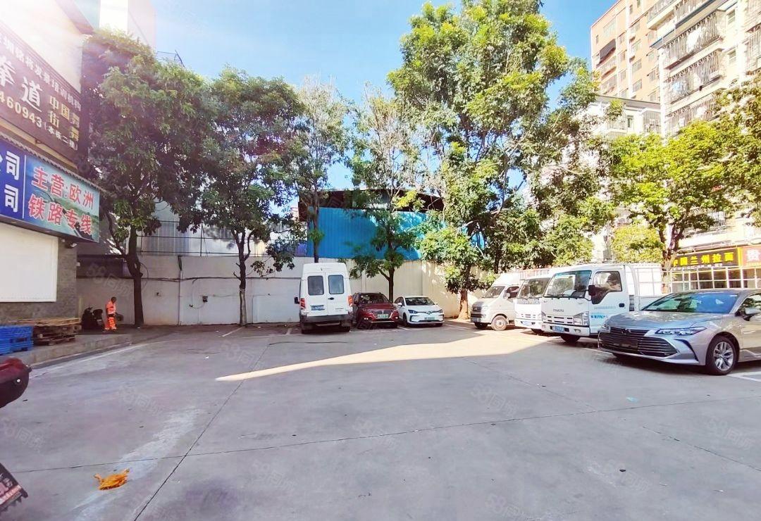 福永宝安大道一楼800平，适合仓储物流，带装修