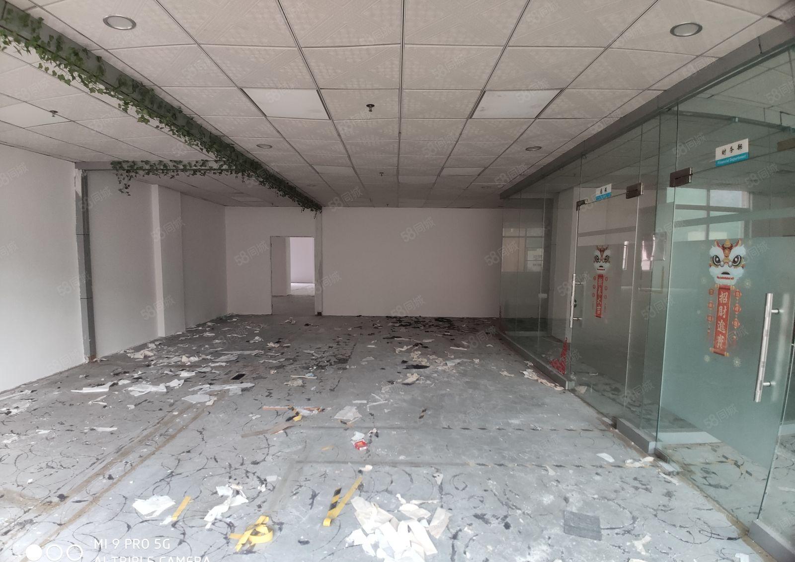 簕竹角工业区楼上1400平米带装修厂房出租