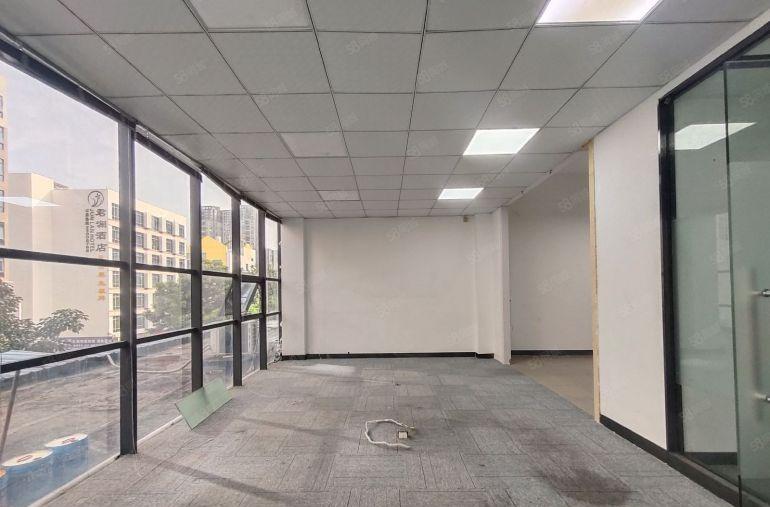 西乡银田创意园，楼上新出380平电梯口户型，带现成51格局