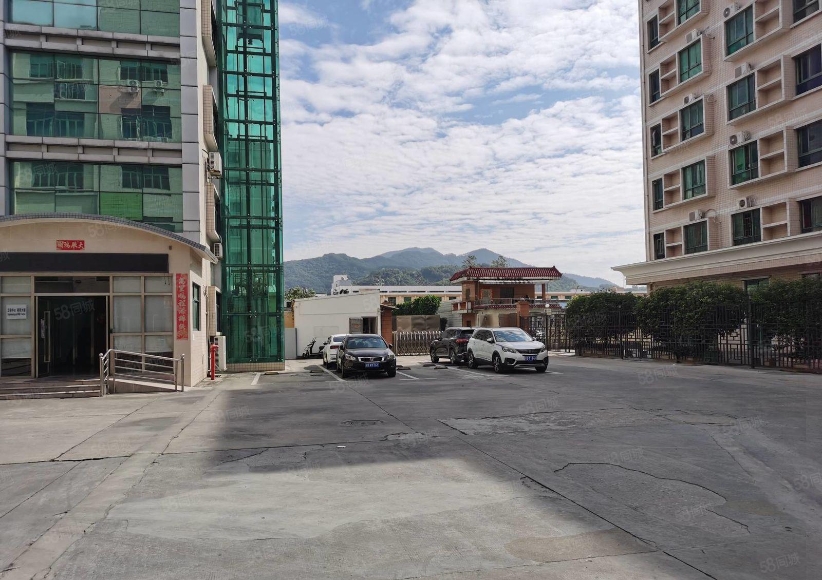 石岩原房东独门独院精装1800平办公室一楼仓库红本厂房出租