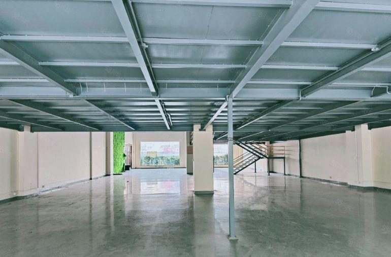 地铁口一楼643平35元每平靓丽园区层高6米精装修实惠实用