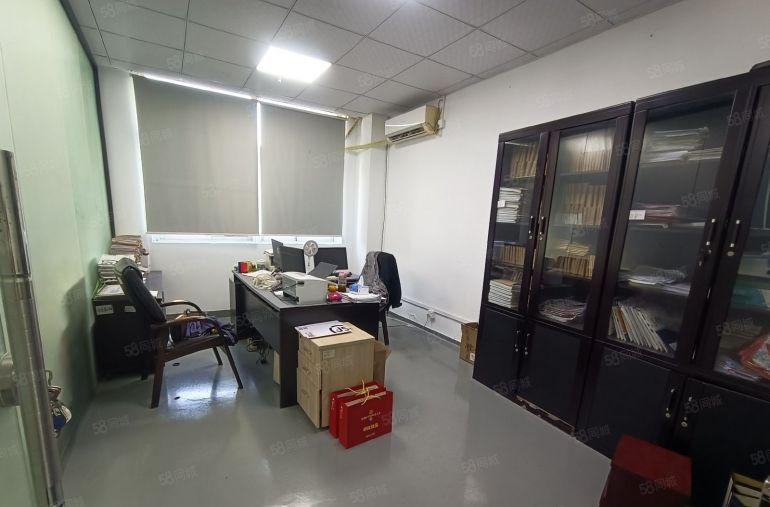 西乡宝田工业区650平精装修原房东地铁口实际面积厂房仓库出租