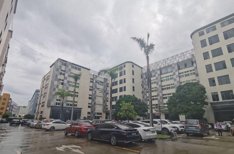 西乡宝田107国道附近原房东楼上2868平方厂房出租可分租