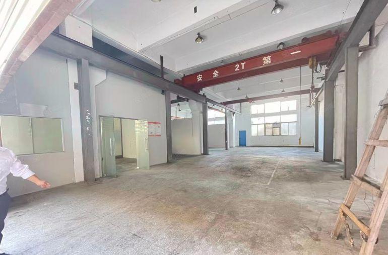 沙井中心路旁98工业区一楼500平方米带装修厂房出租