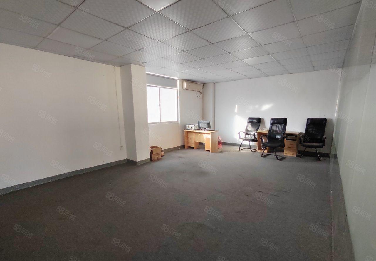 沙井新桥107国道边大型工业园区楼上1000平厂房出租空地大