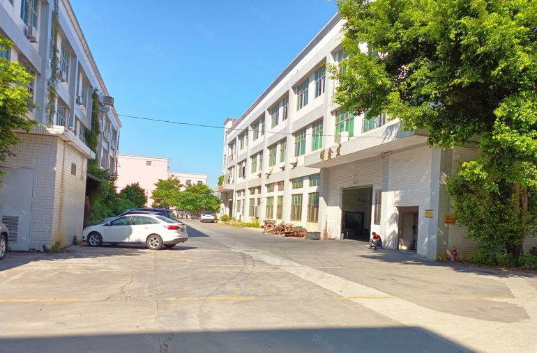 松岗塘下涌原房东红本厂房二楼2300平精装修空地大过环评