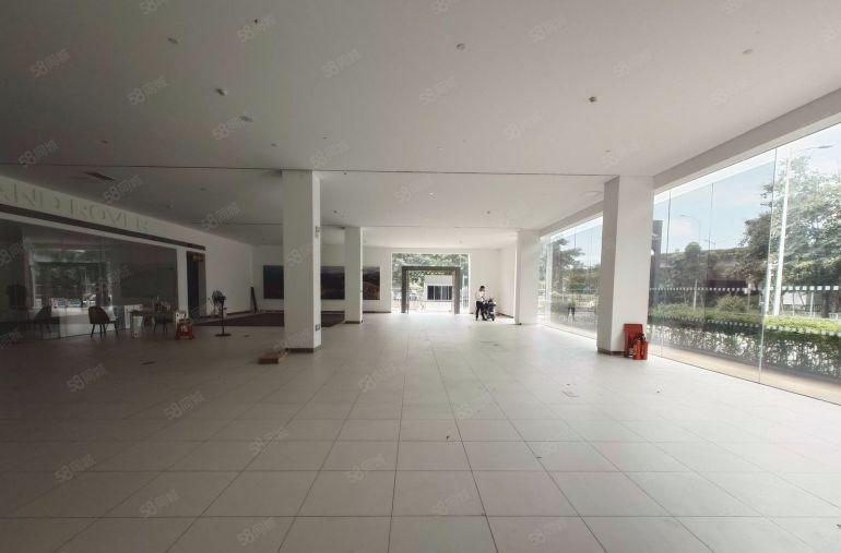 西乡现成4S店5000平方厂房出租主干道旁层高13米超大空地