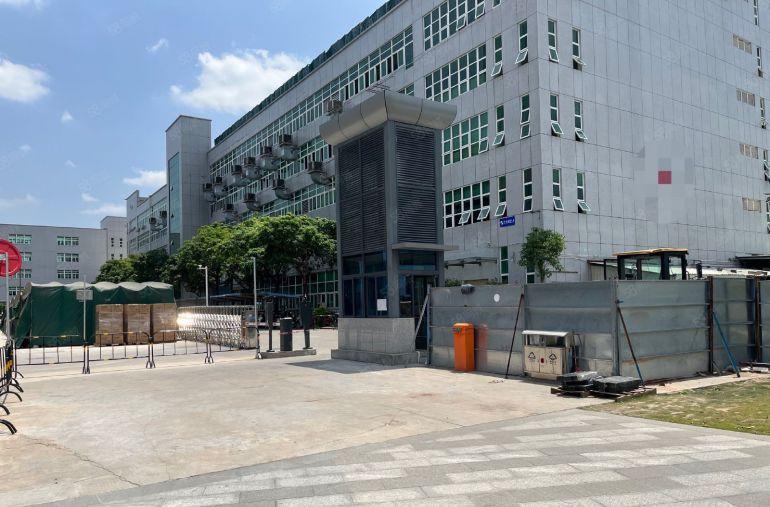 石岩塘头高速出口业主工业园整栋红本仓库厂房45500平米