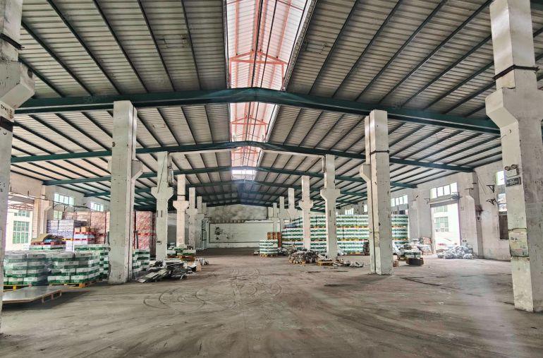 8成使用率！25元每平独门独院一楼钢构1000平到4500平