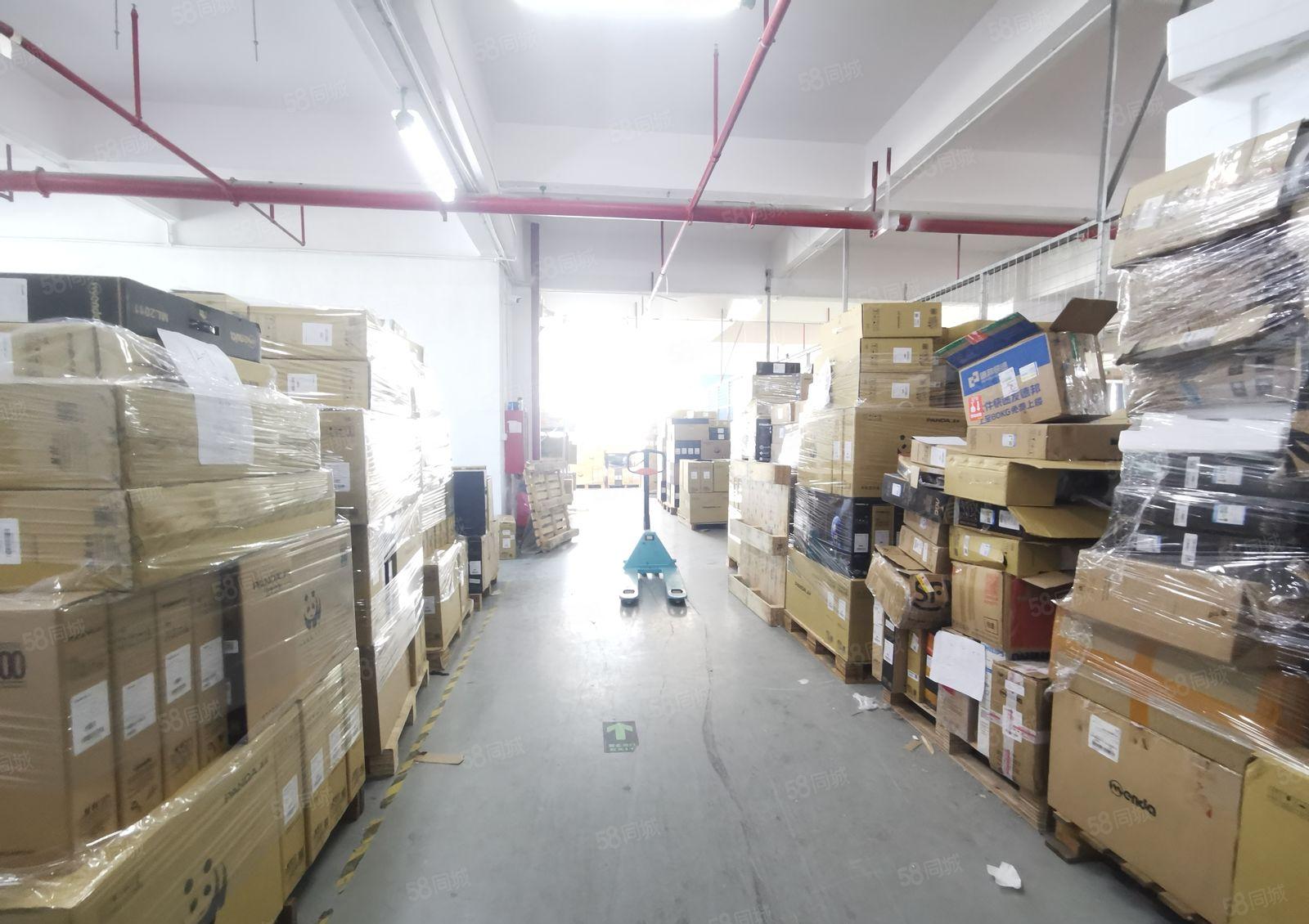 光明高新园区楼上精装修标准厂房2240平厂房出租带卸货平台