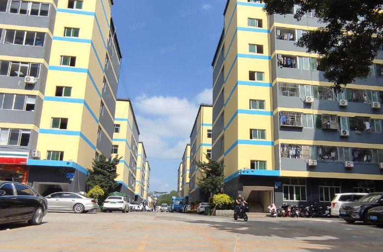 松岗红本独栋4000平村委厂房出租可分租研发办公仓库可办环评