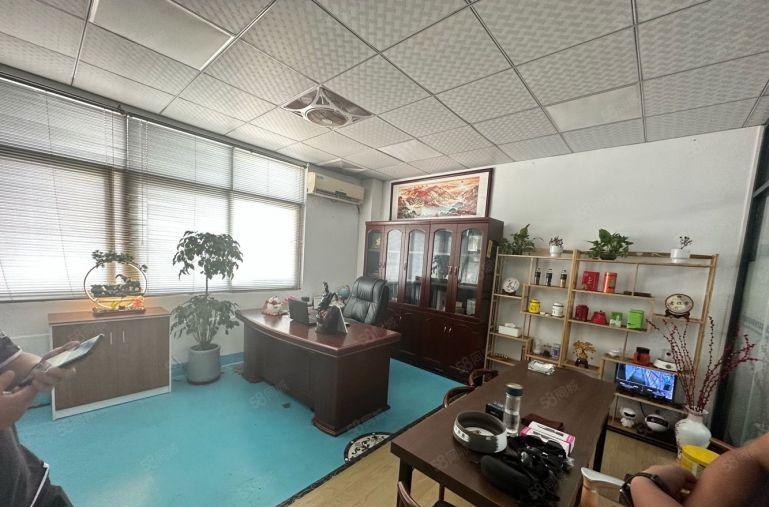 沙井京基百纳附近新出精装修260平厂房