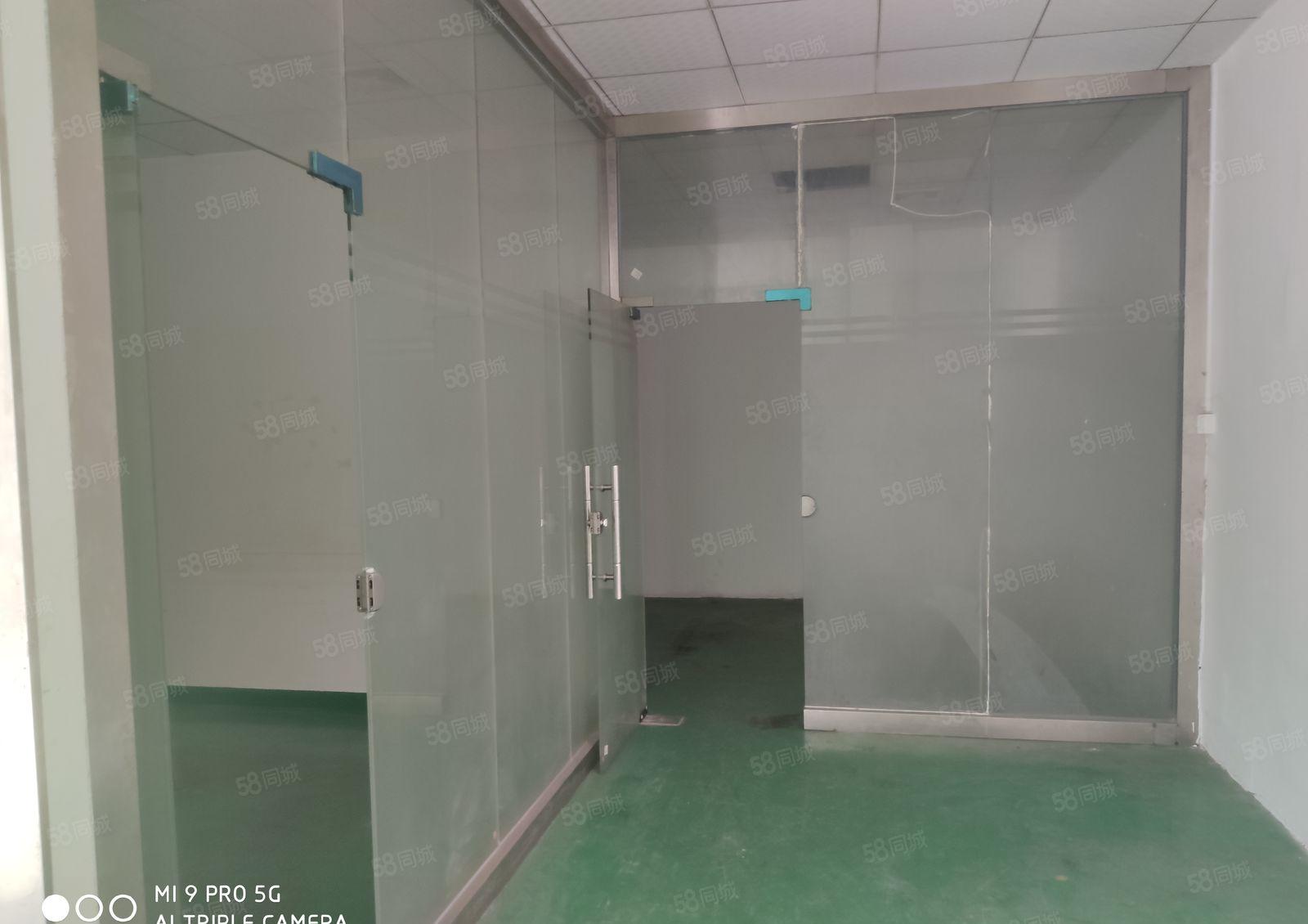 西乡洲石路边工业区一楼800平米带装修厂房出租