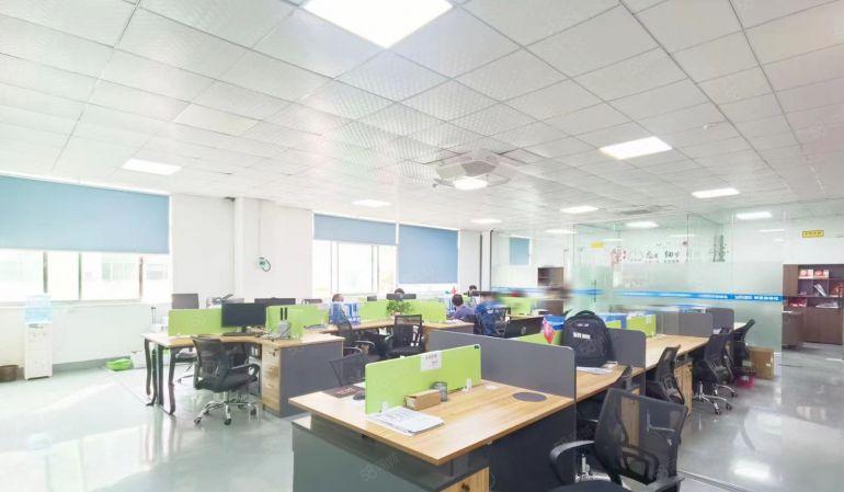 沙井宝安大道旁高薪科技园二楼整层带精装修办公室厂房1800平