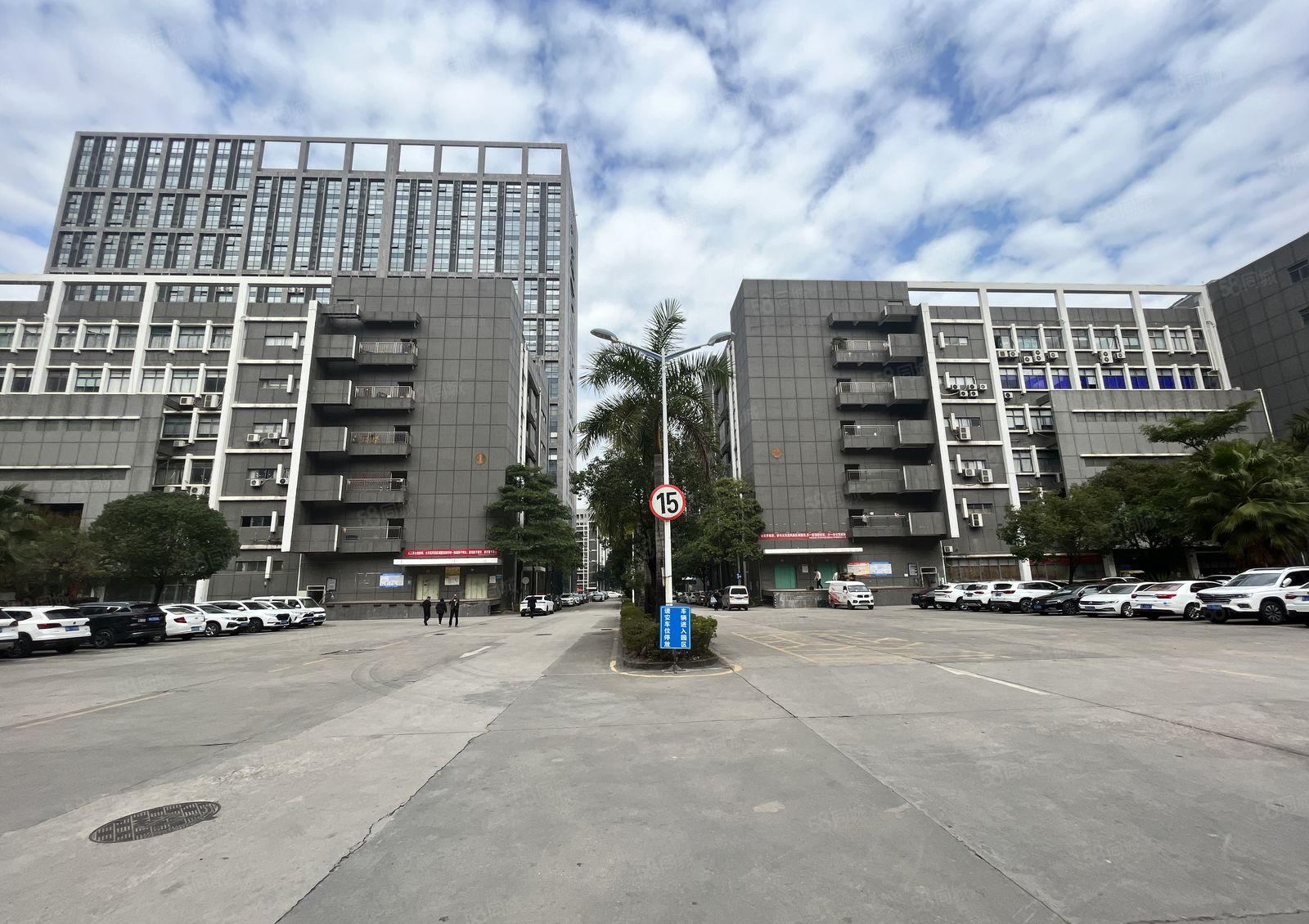 500平起分租25元起石岩原房东独院12000平厂房仓库出租