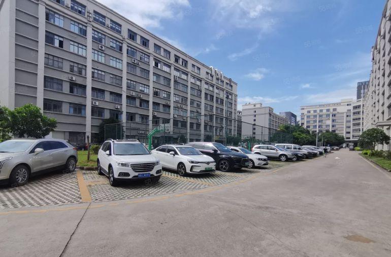 福永桥头新出原房东重工业花园式厂房6400平实际面积出租！