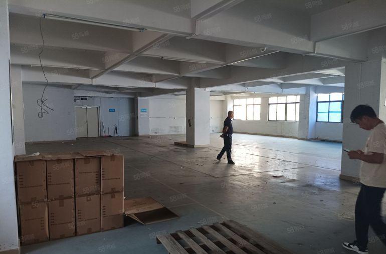 固戍带装修楼上厂房面积720平米出租