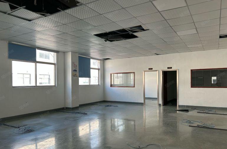 光明楼上500平精装修无尘车间仓库原房东厂房低价出租一楼