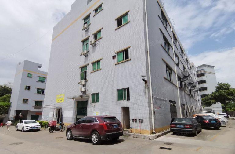 宝安区松岗同富裕工业园楼上2000平厂房出租，分租，可办环评