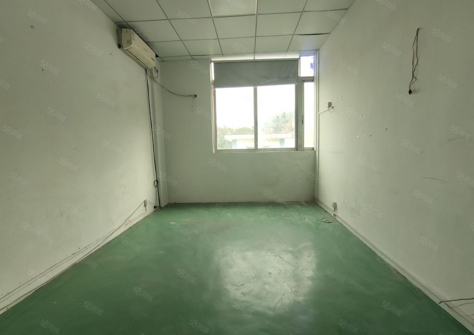 宝安鹤州九围，新出楼上整层厂房1100平，独门独院，租面26