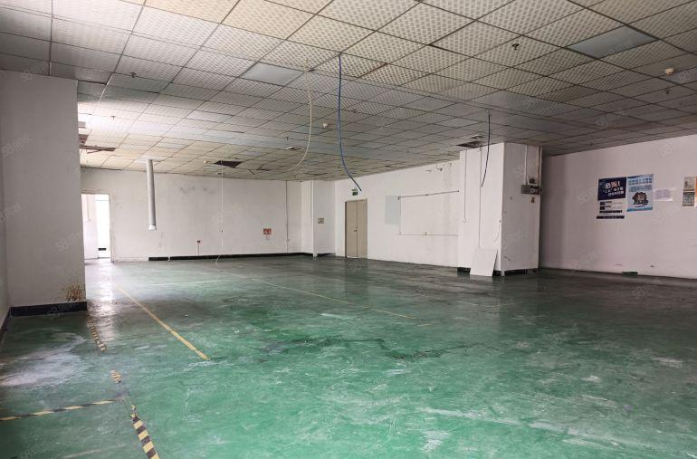 松岗980平方精装修厂房出租原房东工业园独门独院仓库厂房分租