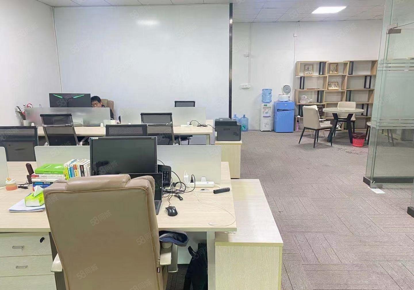 原房东直租！石岩北环径贝精装修200平厂房！免转让费拎包入住