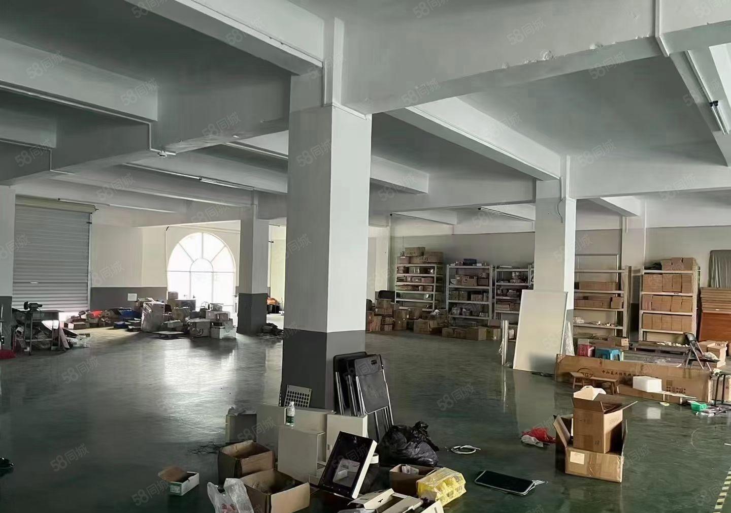 石岩村委500平至1200平精装修低价仓库厂房出租