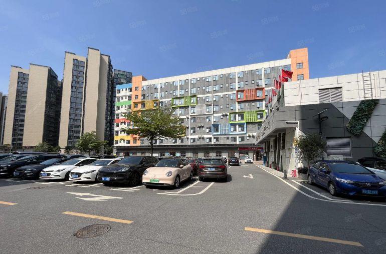 深圳福永新和工业厂房出租2000平 1000平起可分租地铁口