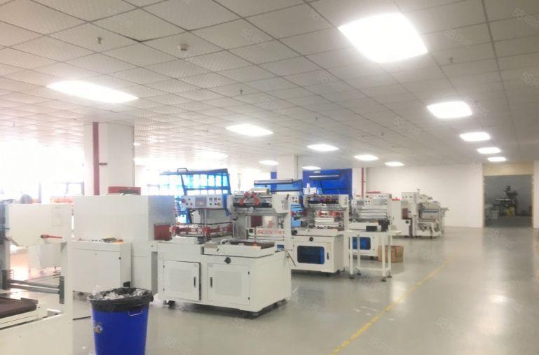 6米高一手房东直租一楼1850平楼上1500平，