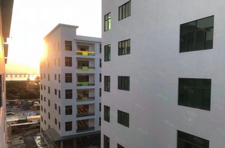 西乡固戍大型园区可定制装修200平起带行车上下水高使用率厂房